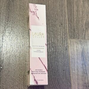 Laura Geller Matte Maker Loose Powder Brush